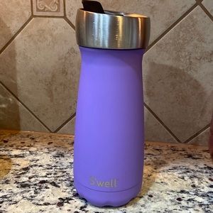 Swell 16 oz insulted bottle